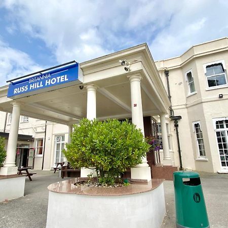 Russ Hill Hotel Чарлвуд Экстерьер фото