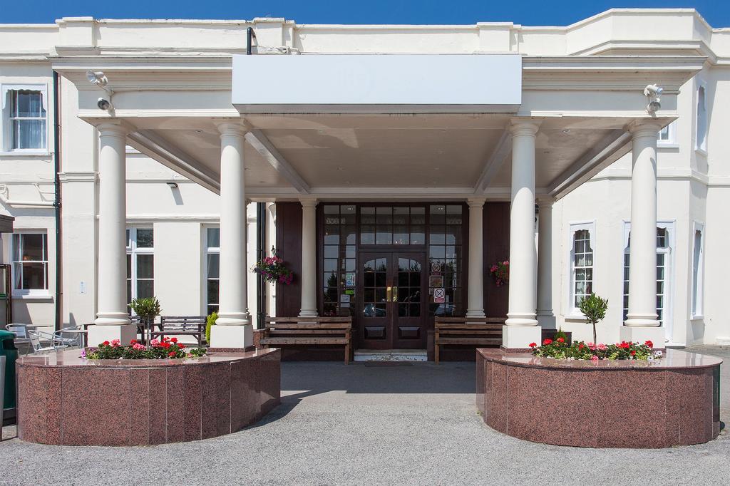 Russ Hill Hotel Кролей Экстерьер фото